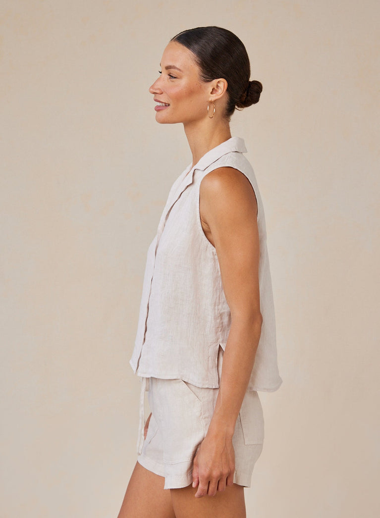 Bella Dahl Linen Sleeveless Notch Collar Button Down - Linen Sand