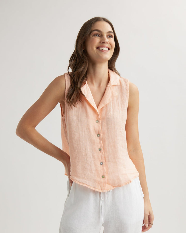 bella dahl Linen Sleeveless Notch Collar Button Down - Peach Fizz