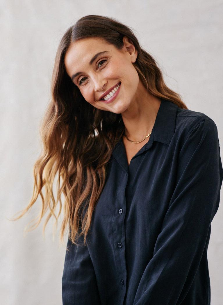 Bella Dahl Long Sleeve Classic Button Down - Vintage Black