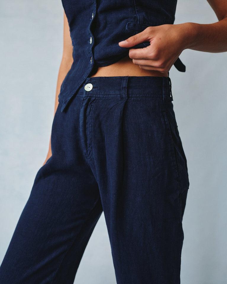 Bella Dahl Luxe Linen Pleated Wide Leg Ankle Pant - Italian Navy