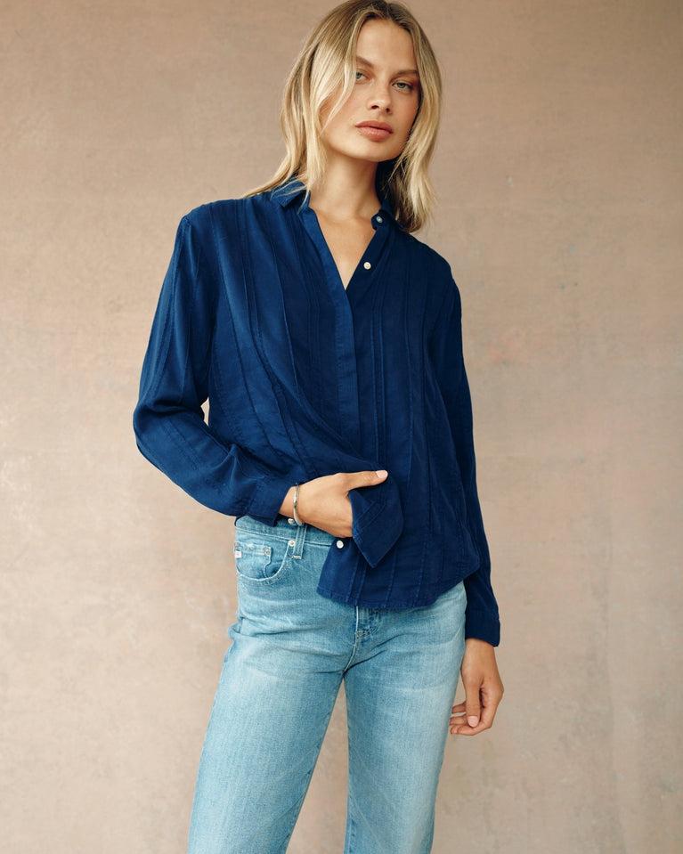 bella dahl Pintuck Hidden Placket Shirt - Summer Navy
