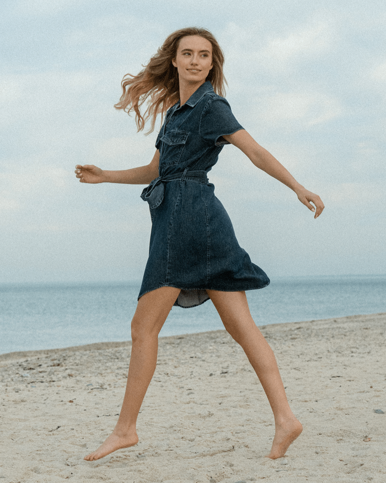 bella dahl Short Sleeve Seamed Shirt Dress - Horizon Wash