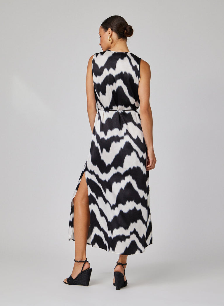 Bella Dahl Sleeveless Belted Maxi Dress - Abstract Ikat Print