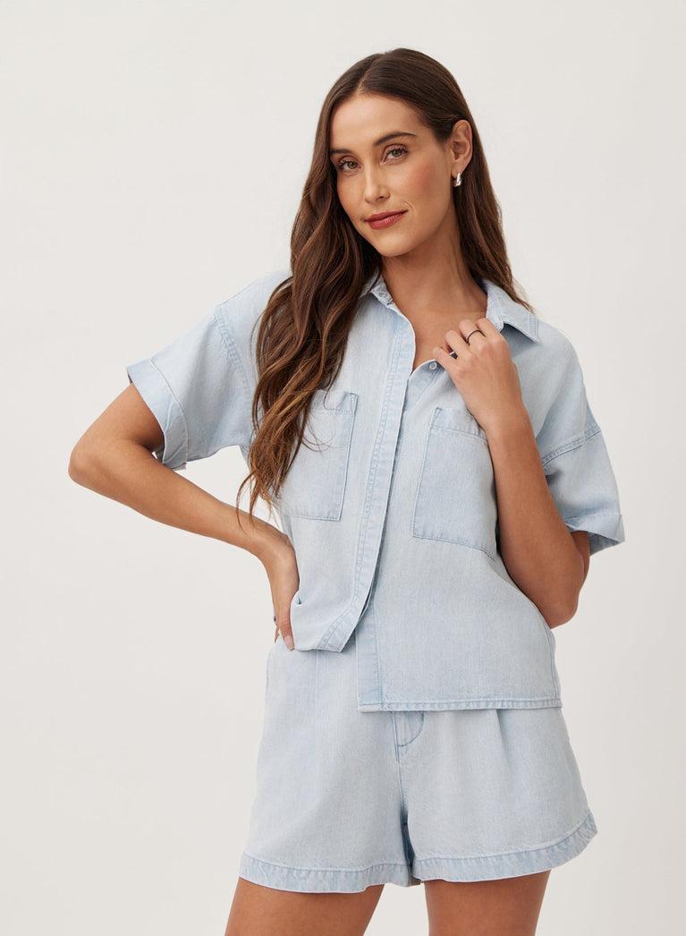 Bella Dahl Two Pocket Short Sleeve Shirt - Oasis Spray Wash
