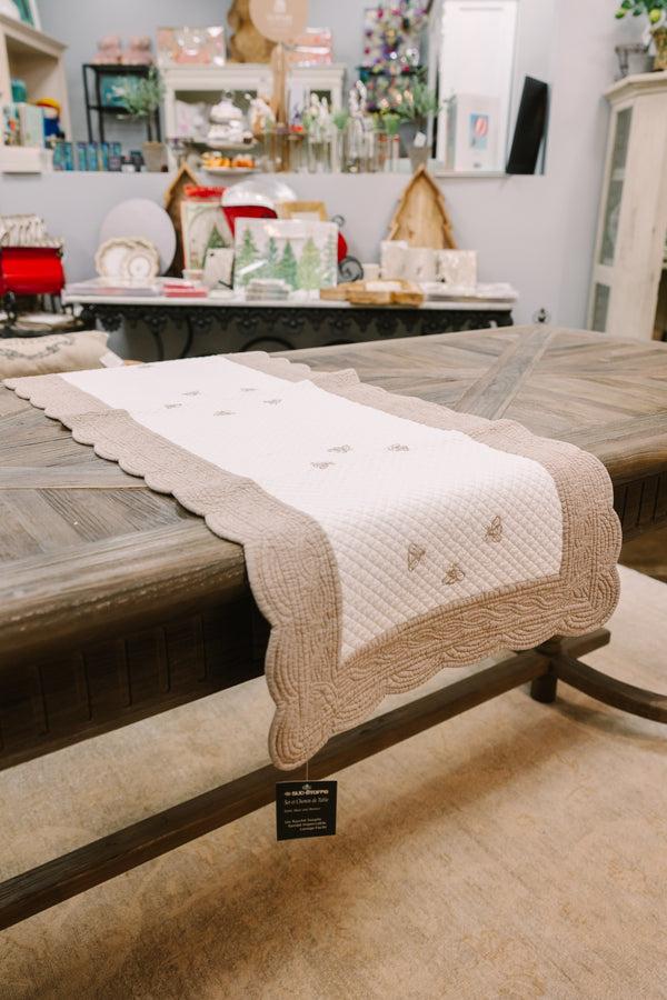 Bellápierre Sud Etoffé | Embroidered Table Runners