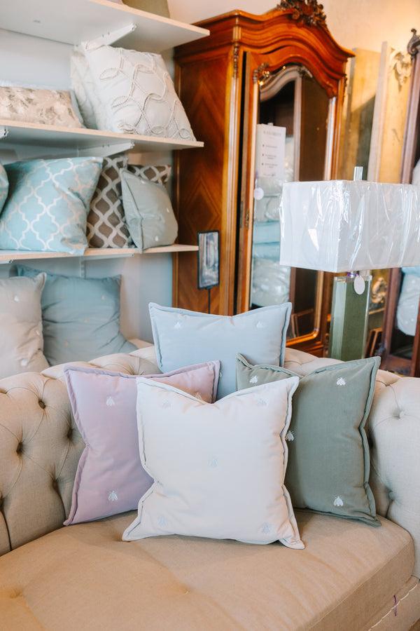 Bellápierre CUSHION API VELLUTO By Mastro Raphael Italy