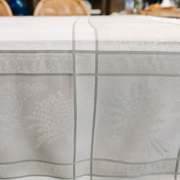 bellápierre Sud Etoffe | “Luberon” French Jacquard Tablecloth