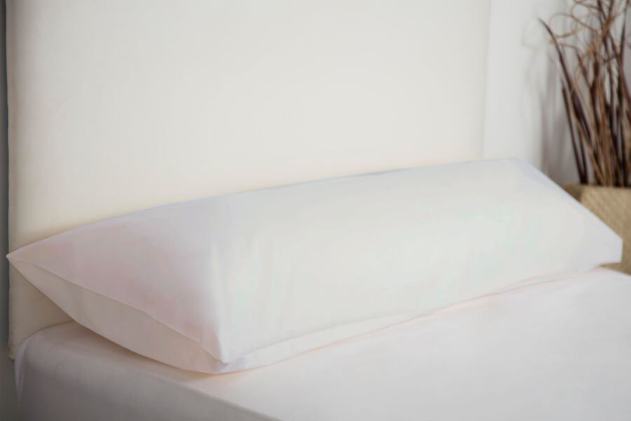 Belledorm 200 Count Polycotton Bolster Pillowcase (Percale)