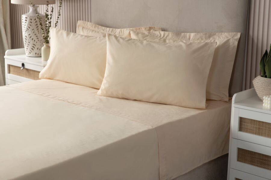 Belledorm 200 Count Polycotton Continental Square Pillowcase (Percale)