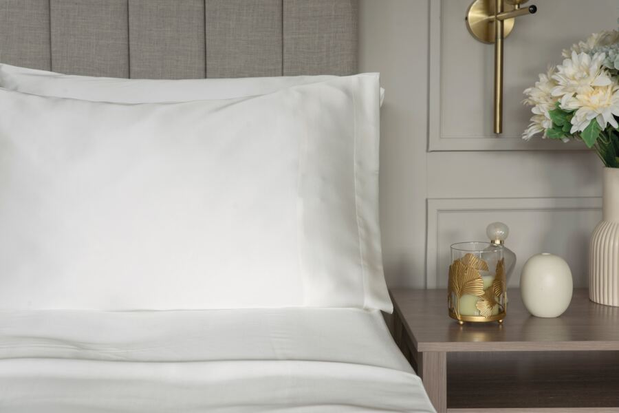 Belledorm 100% Mulberry Silk Flat Sheet