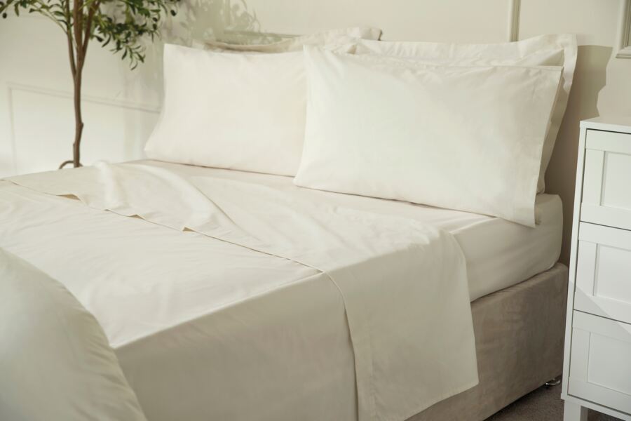 belledorm Belledorm Basics Polycotton Flat Sheet