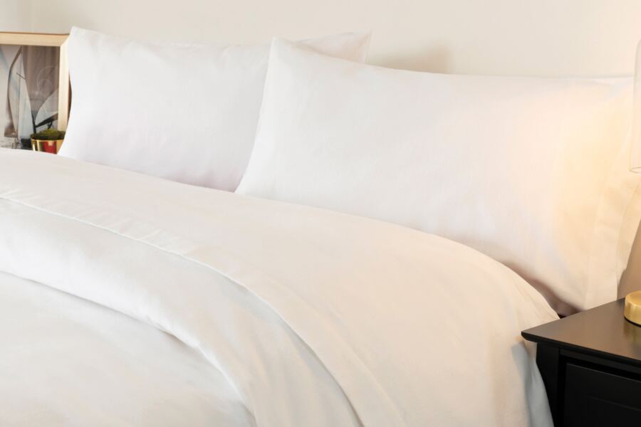 Belledorm Brushed Cotton 30cm Fitted Sheet