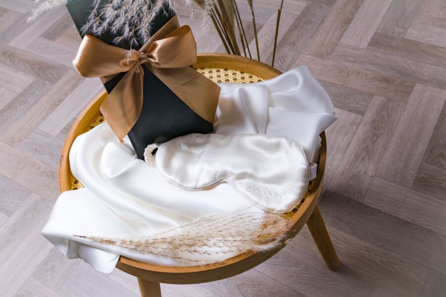 Belledorm Cocoonzzz Pillowcase Eye Mask Bundle