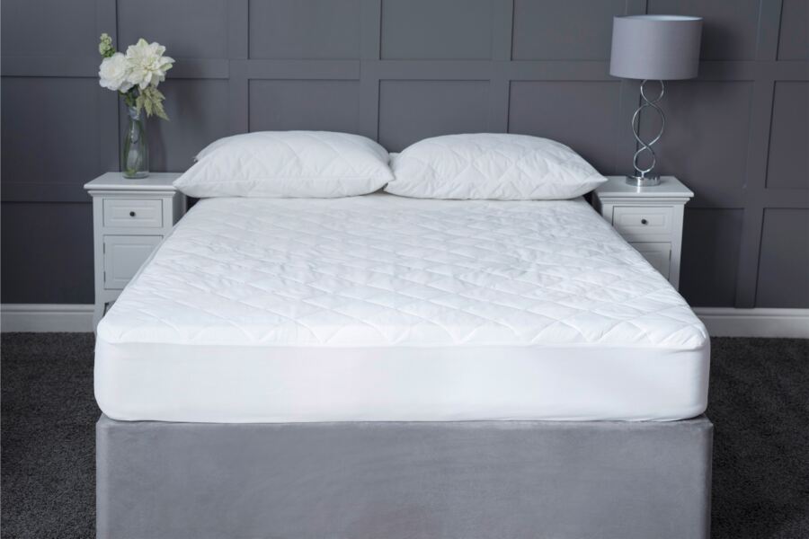 belledorm Cotton Mattress Protector