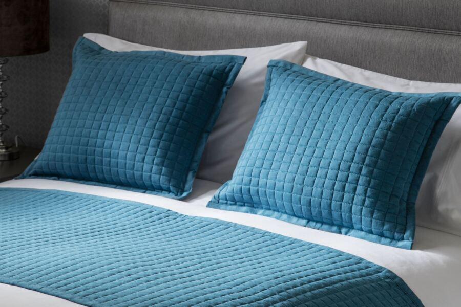 Belledorm Crompton Quilted Filled Cushion