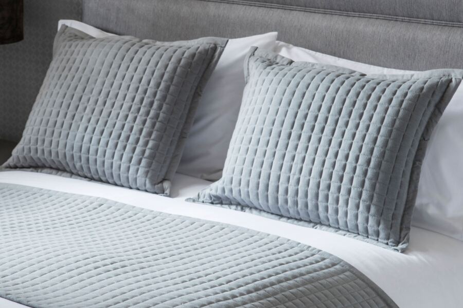 Belledorm Crompton Quilted Filled Cushion