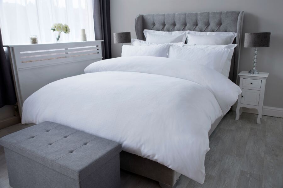 belledorm Hotel Staten Island Duvet Cover Set