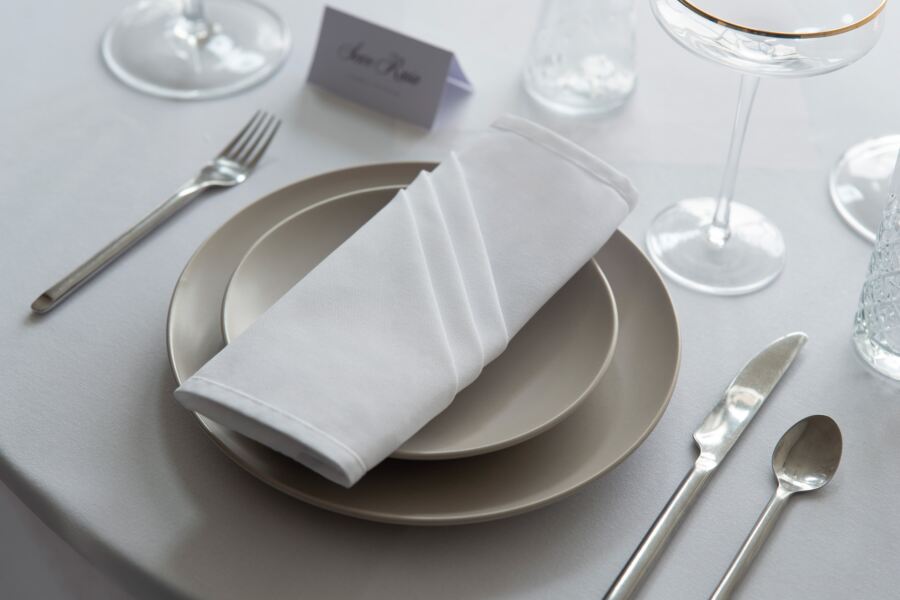 Belledorm Hotel Suite Table Cloth Circular
