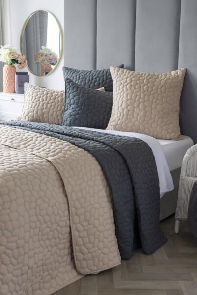 Belledorm Porto Bedspread