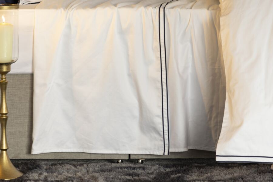 Belledorm Savoy Flat Sheet