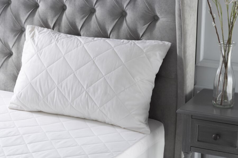 Belledorm Superior Pillow Protector - 100% Cotton