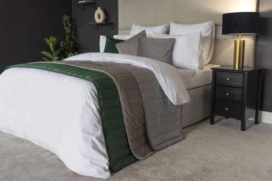 belledorm Verona Bed Runner
