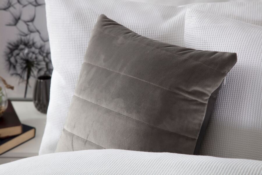 Belledorm Verona Filled Cushion