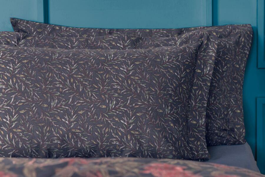 belledorm Wild Garden Oxford Pillowcase Pair