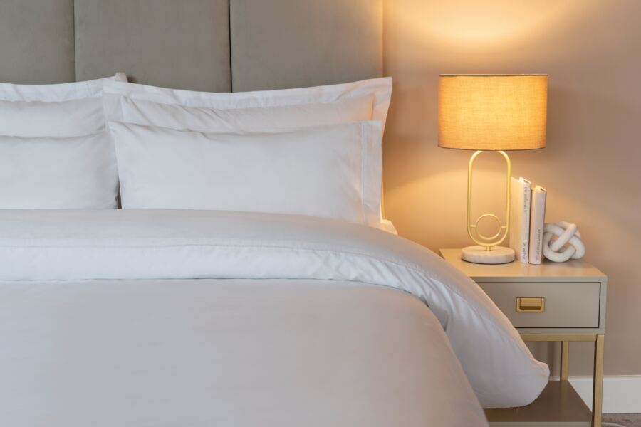 Belledorm Egyptian Cotton 200 Count Ultra Deep 46cm Fitted Sheet