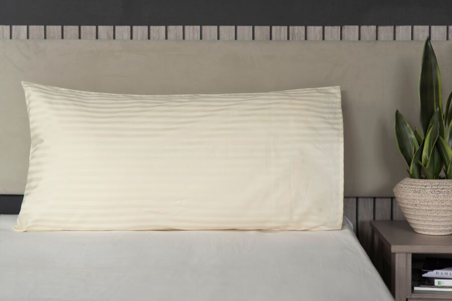 Belledorm Hotel Suite 540 Count Satin Stripe Bolster Pillowcase