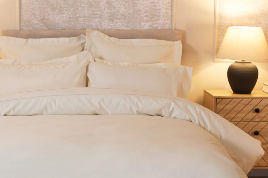 Belledorm Pure Egyptian Cotton Sateen 1000 Count Flat Sheet