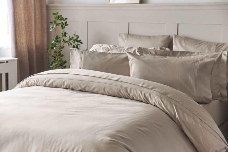 Belledorm Pure Egyptian Cotton Sateen 600 Count Duvet Set