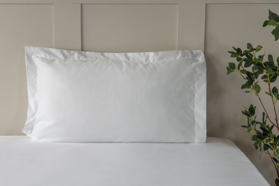 belledorm Pure Egyptian Cotton Sateen 600 Count Oxford Pillowcase