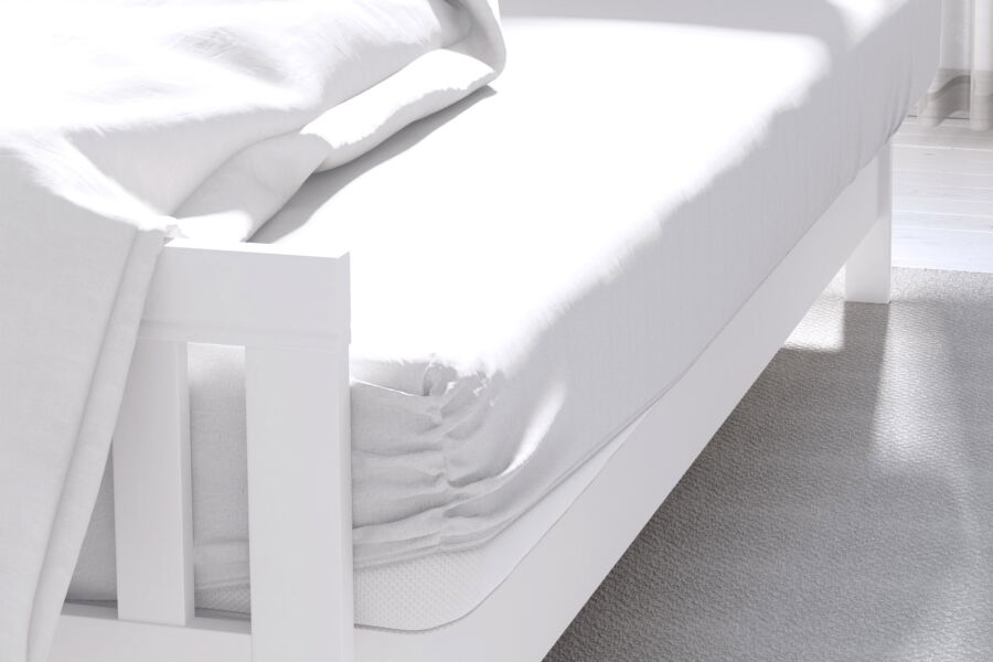 belledorm Ultralux Blend 1000 Count Extra Deep 38cm Fitted Sheet