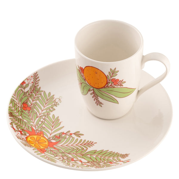 belleek Aynsley Christmas Wreath Mug and Tray