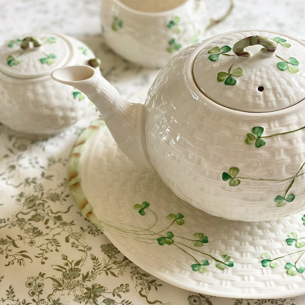 Belleek Belleek Classic Shamrock Sugar Bowl