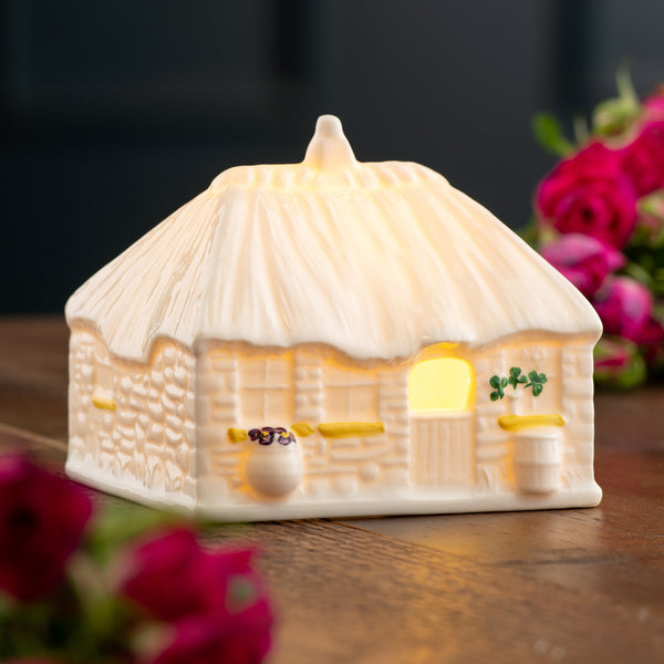 Belleek Belleek Classic Edition Piece 2025-Irish Thatched Cottage LED