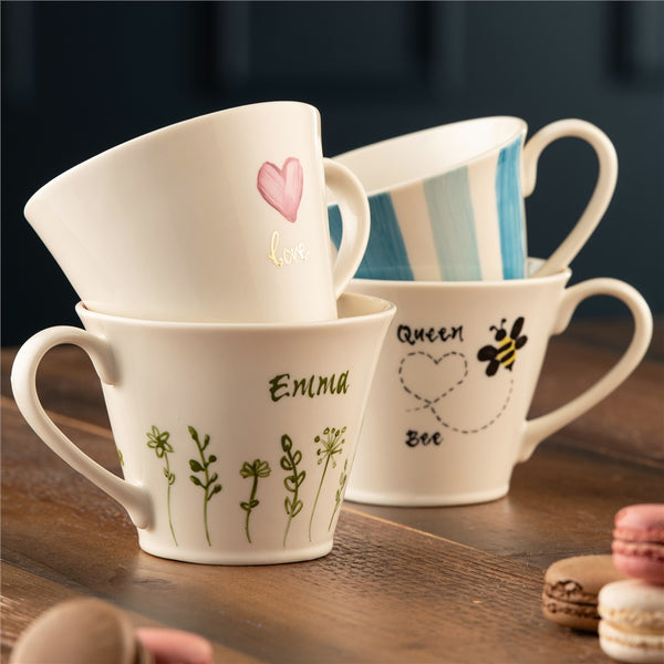 Belleek Belleek Classic Flared Mug Hand Painted - Queen Bee