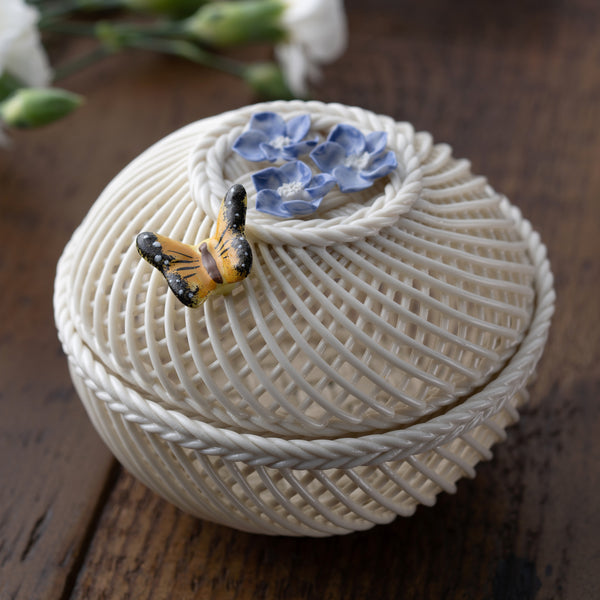 Belleek Belleek Classic Flowers Of The Month July - Delphinium