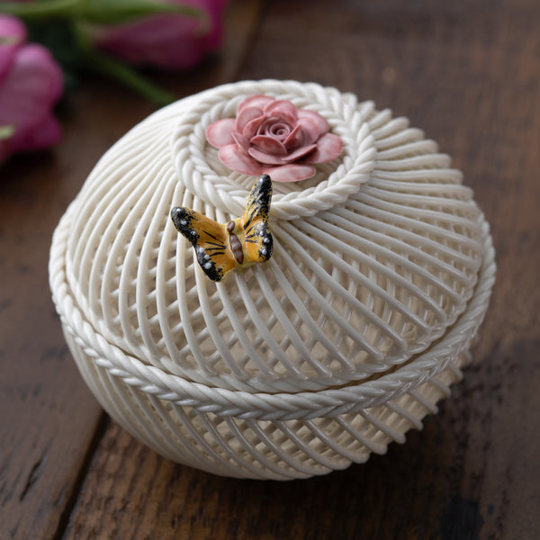 Belleek Belleek Classic Flowers Of The Month June - Rose