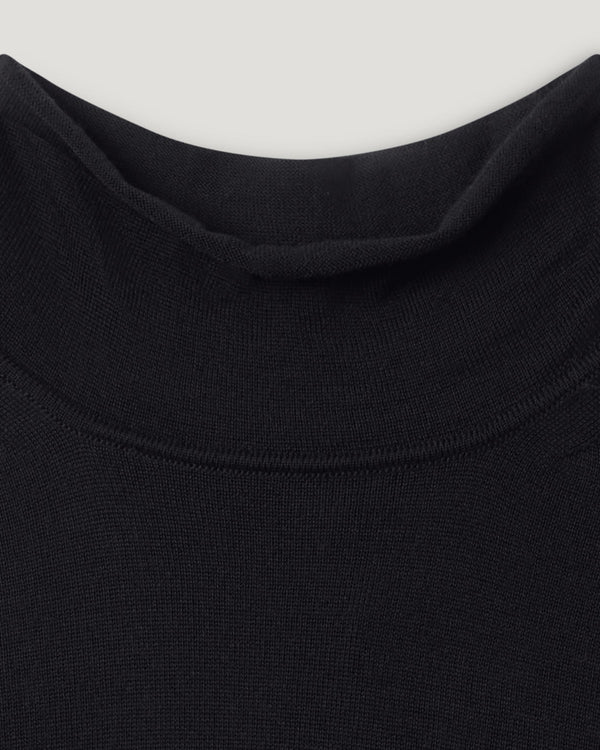 Belstaff Tait Fitted Roll Neck