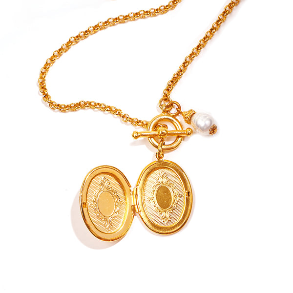 Ben Amun Salvador Necklace