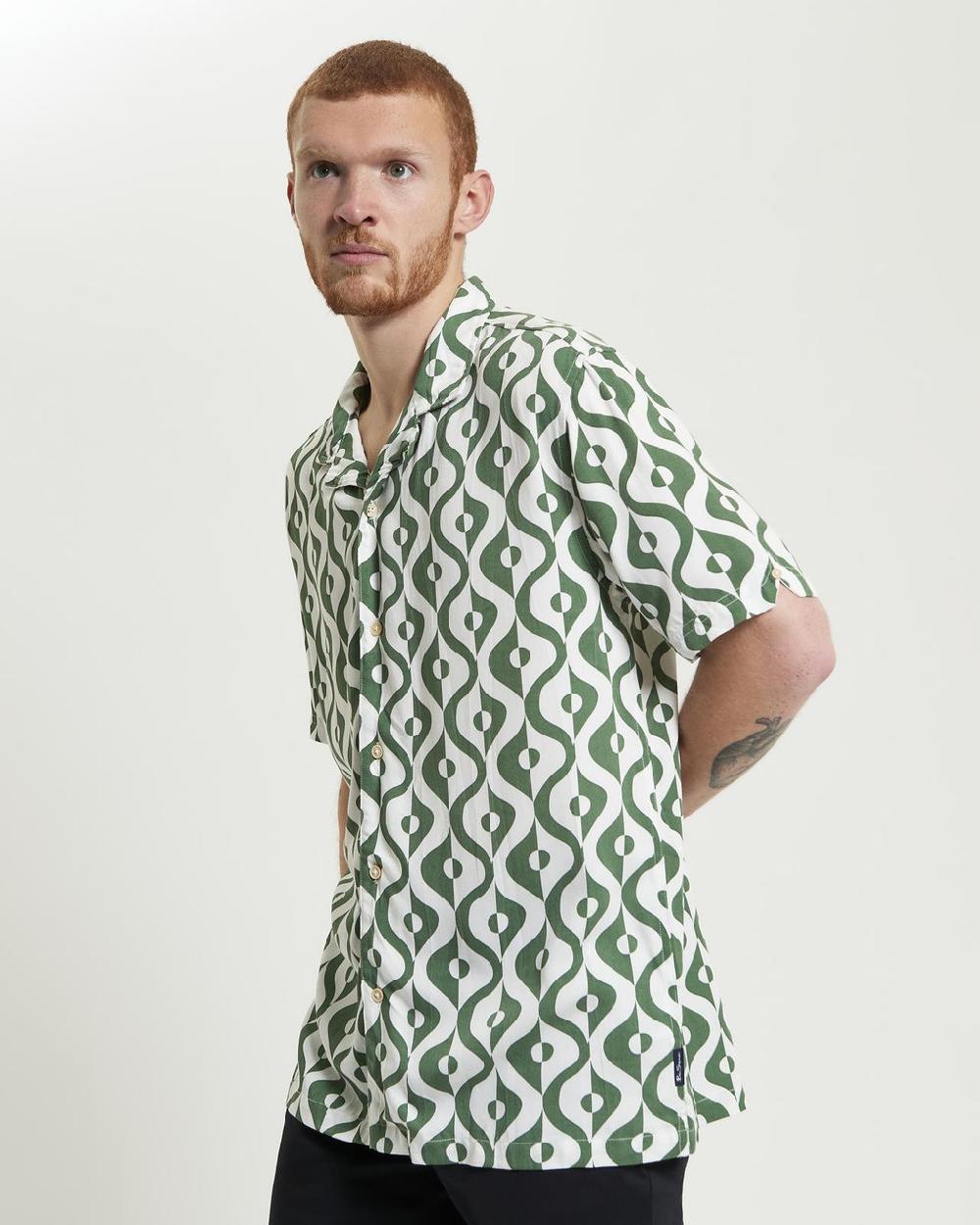 ben sherman Carnaby Geo Print Shirt in Forest