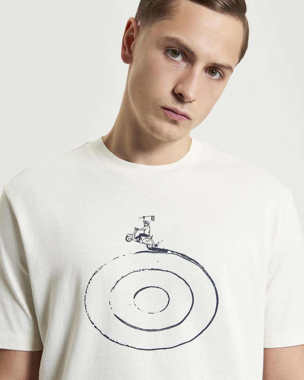 Ben Sherman Rascal Rider Target Tee In Ivory