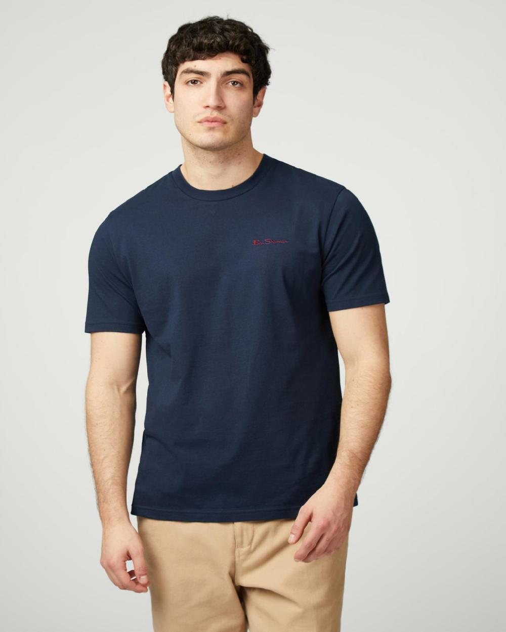 ben sherman Signature Logo Tee in Dark Navy
