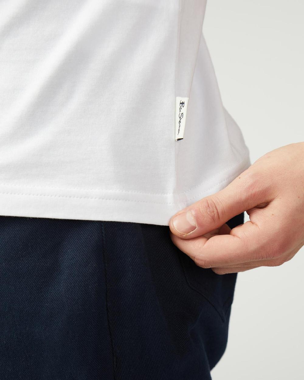 Ben Sherman Signature Logo Tee In White