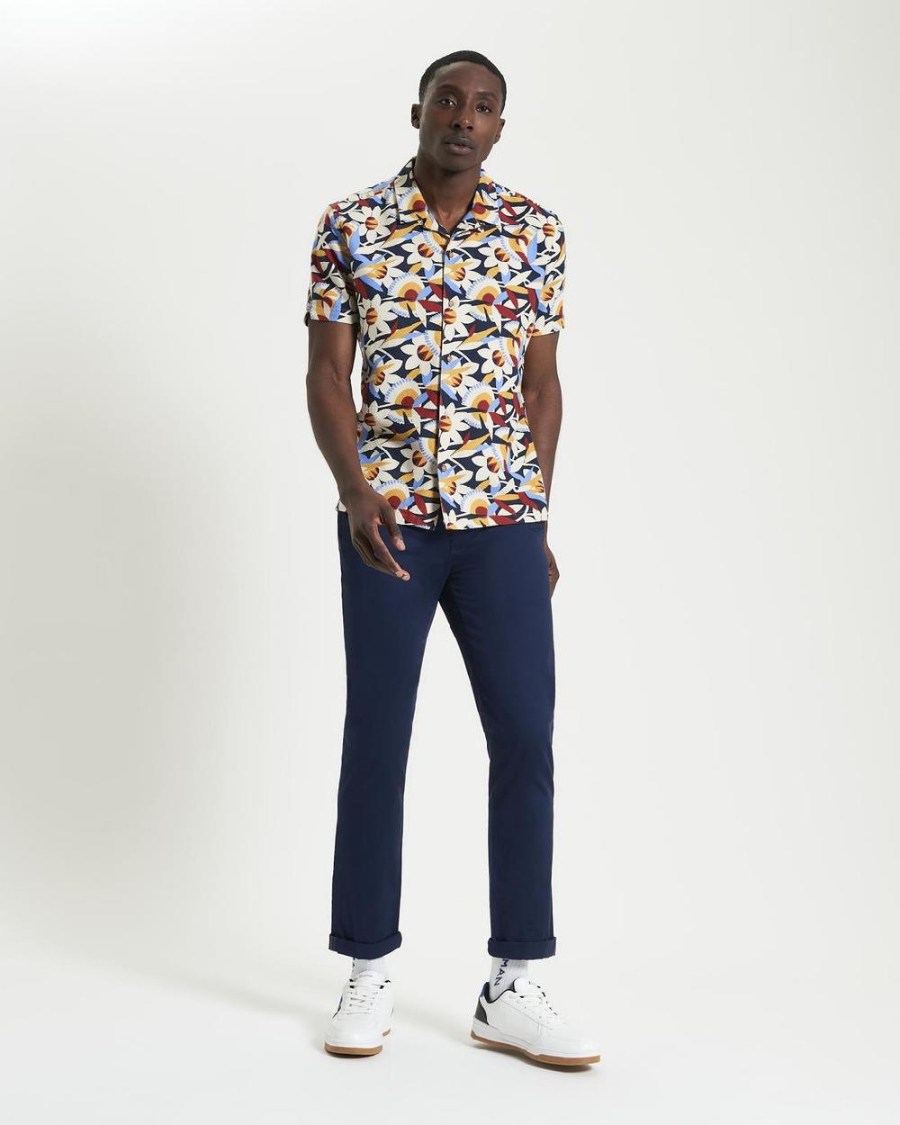 Ben Sherman Short Sleeve Abstract Floral Shirt In Dark Navy