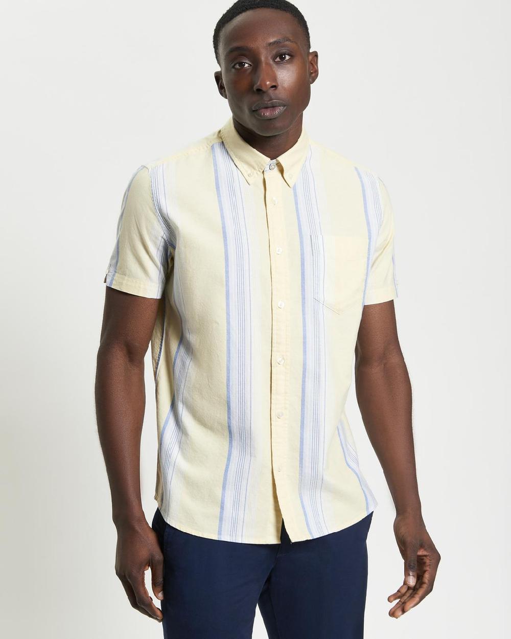 Ben Sherman Short Sleeve Oxford Stripe Shirt In Corn