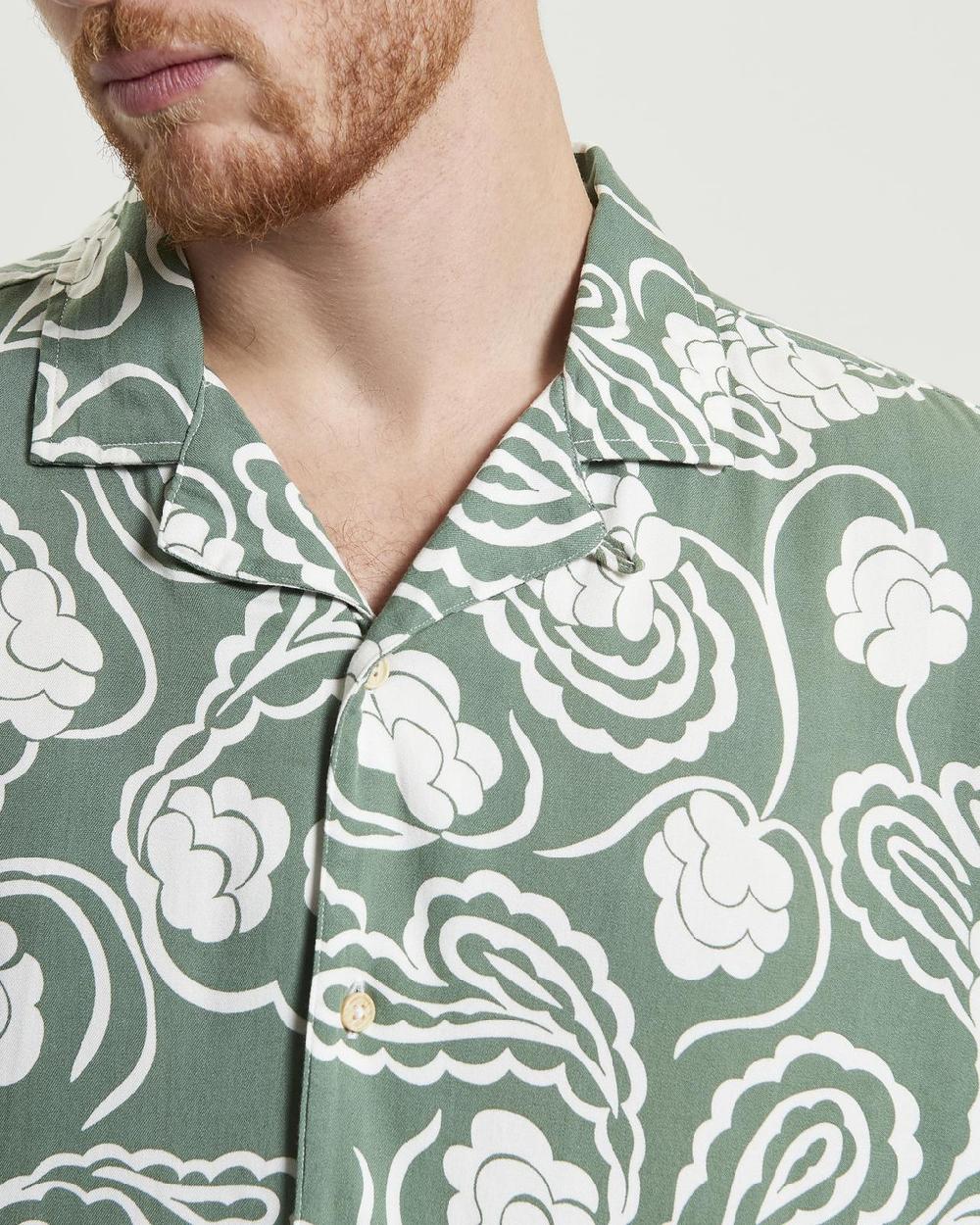 Ben Sherman Short Sleeve Paisley Swirl Shirt In Pale Khaki