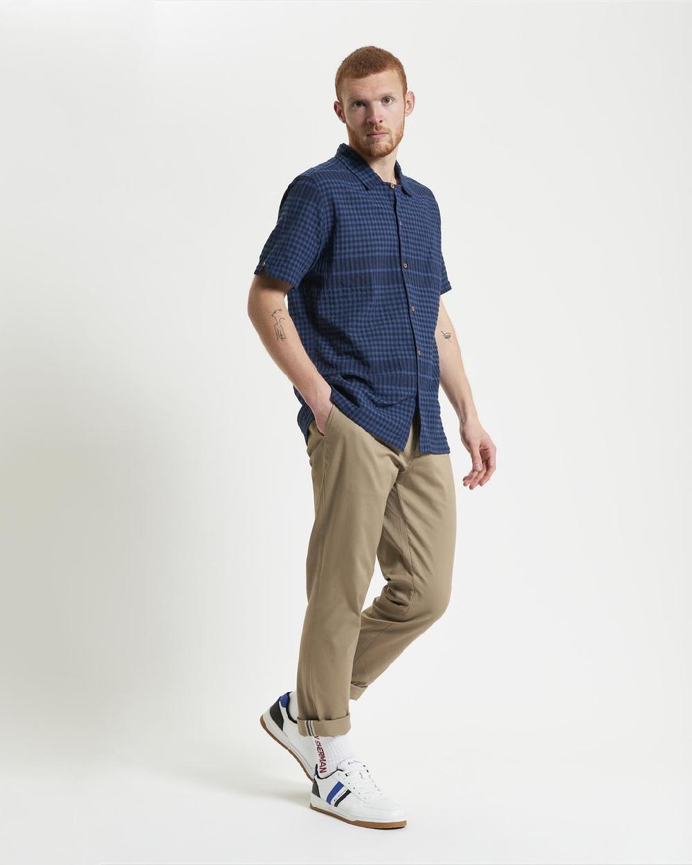 Ben Sherman Short Sleeve Seersucker Gingham Shirt In Dark Navy